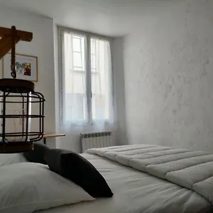 Au Coeur Du Village Appartement